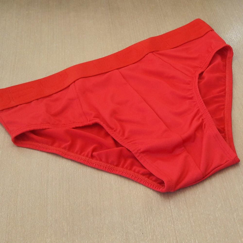 Cueca Slip Romantic Liso Elástico Bordado