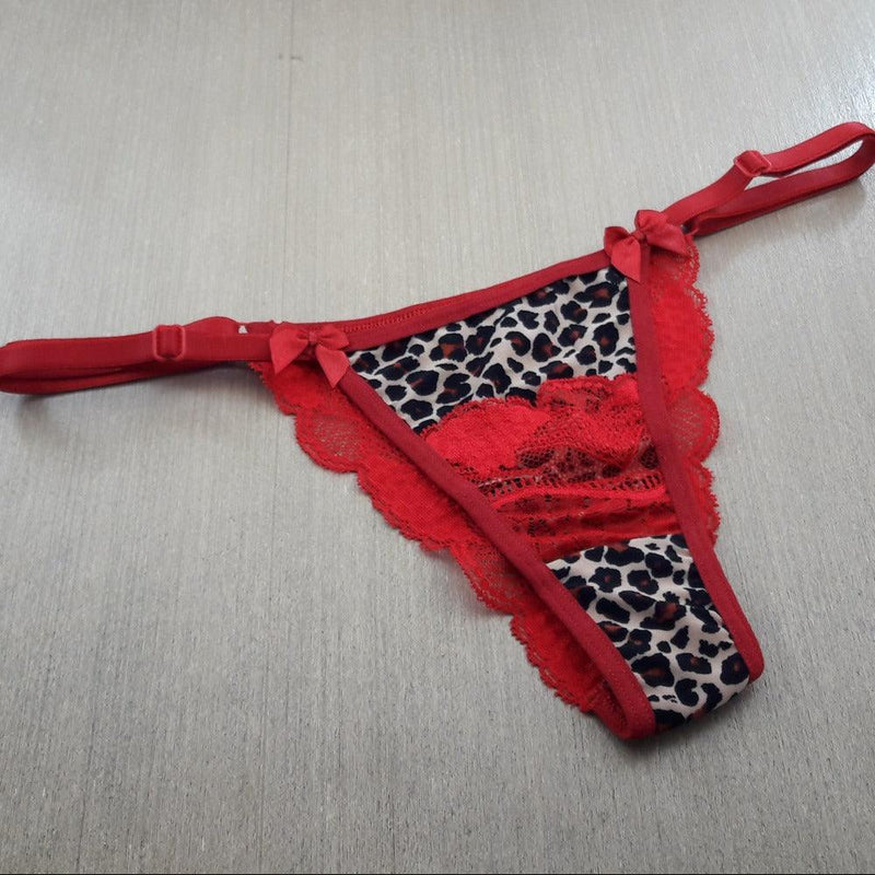 Tanga Animal Print e Renda